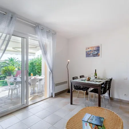 Les Mas De La Mer-2 By Interhome